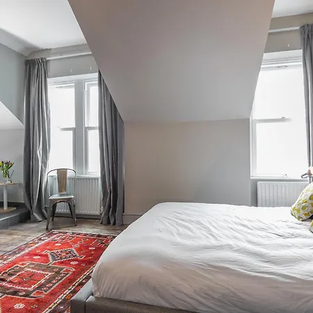St Valery Boutique Bed + Breakfast-2